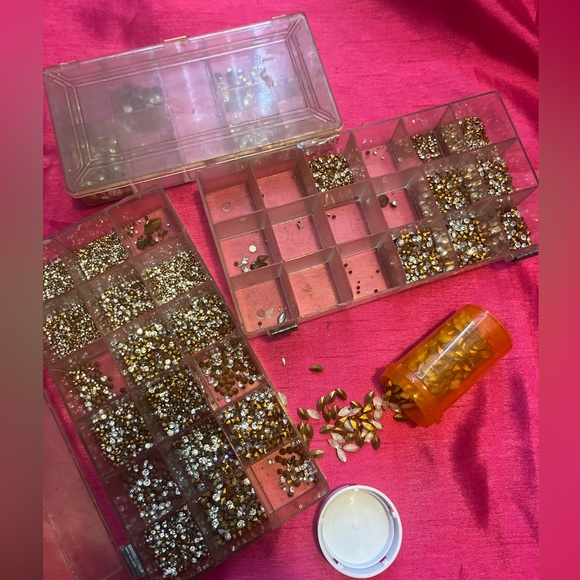 Jewelry Making Business. DIY earring, bracelet, pins with gems - Picture 9 of 10